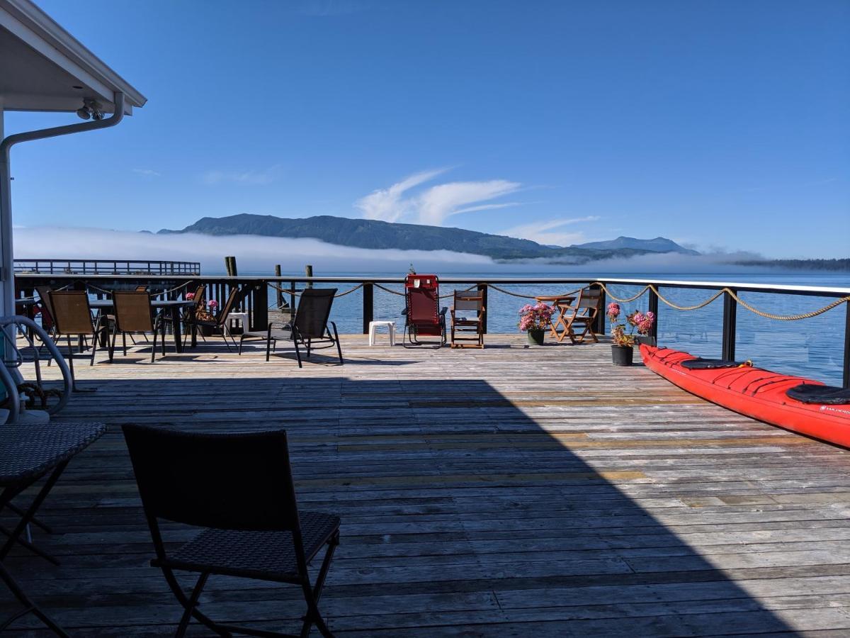 Nimpkish Hotel Alert Bay Exteriér fotografie
